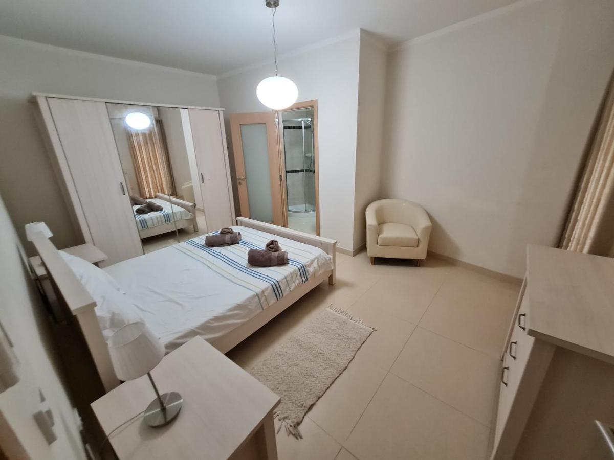 Seabreeze Waterfront Flat Apartman Zebbug  Kültér fotó