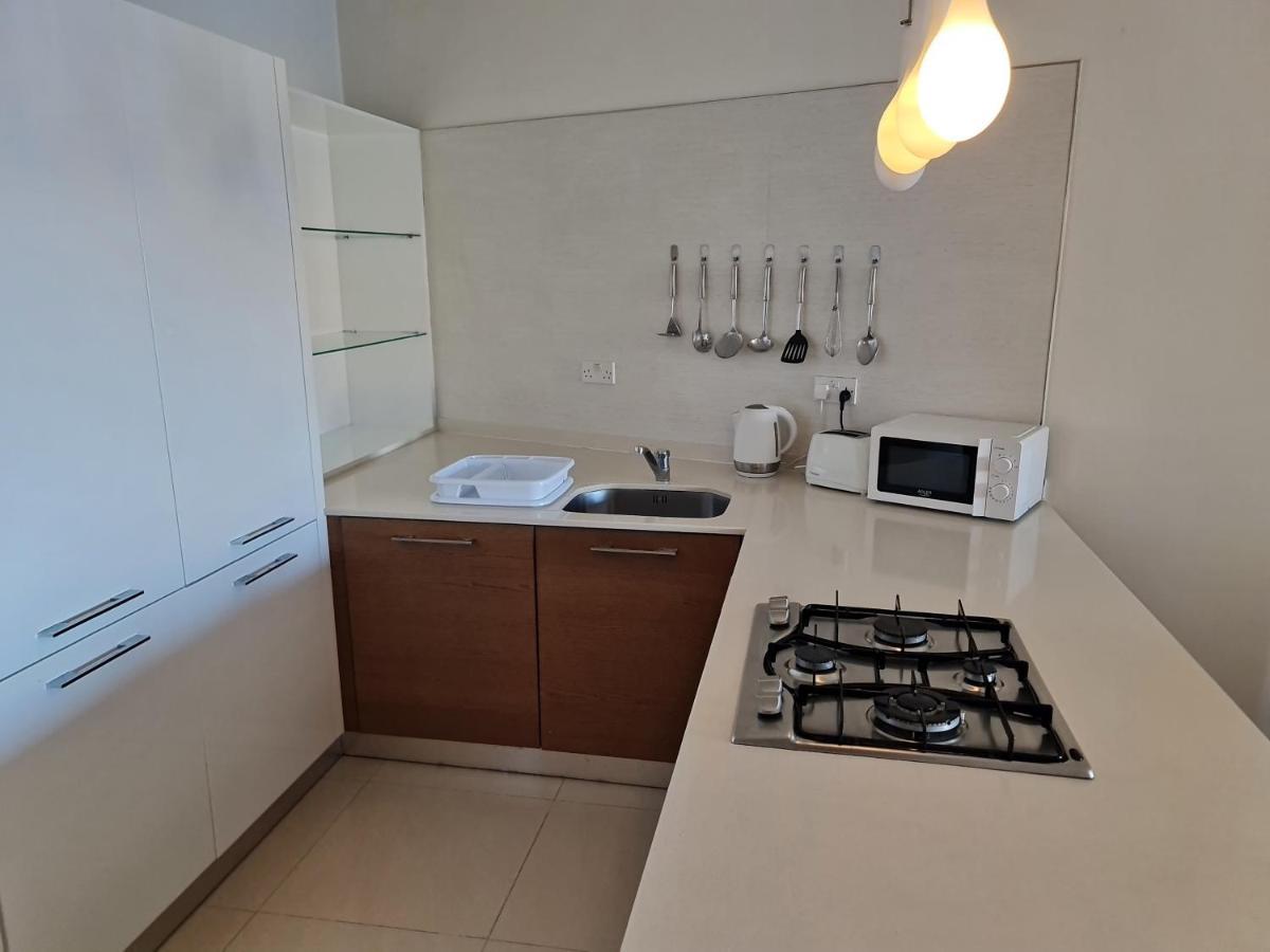 Seabreeze Waterfront Flat Apartman Zebbug  Kültér fotó