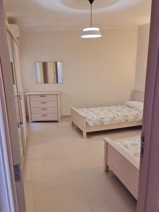 Seabreeze Waterfront Flat Apartman Zebbug  Kültér fotó