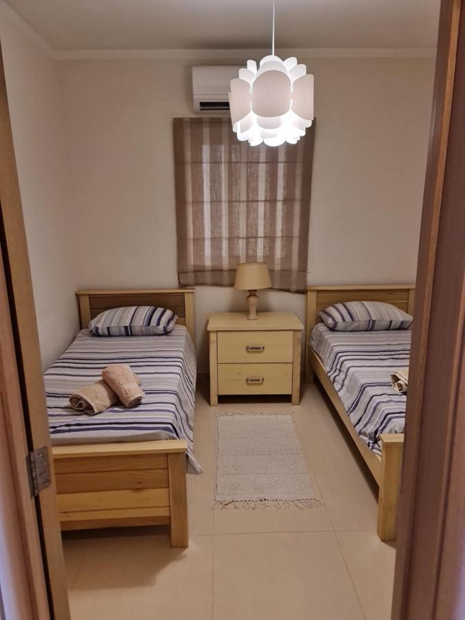 Seabreeze Waterfront Flat Apartman Zebbug  Kültér fotó